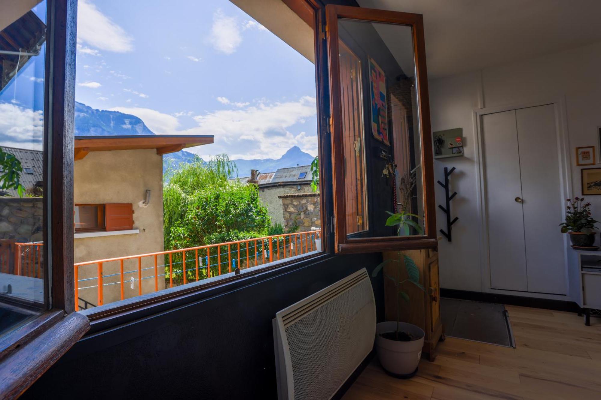 Apartment Au Coeur De L'oisans